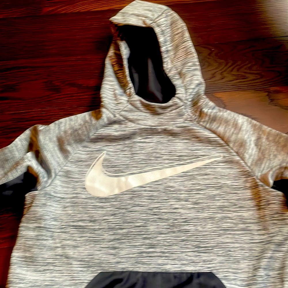 Nike hoodie